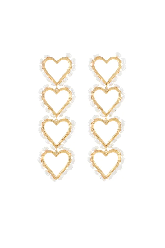 STATEMENT HEARTS EARRINGS WITH MINI PEARLS