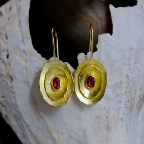 Ruby Oval Dish Earrings