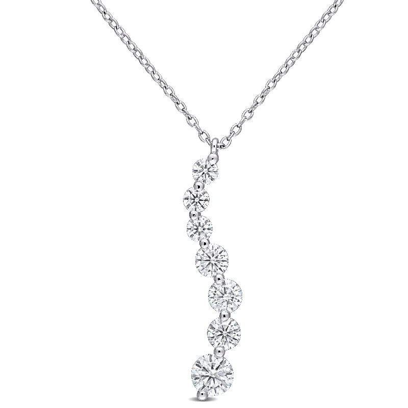 Mimi & Max 1 1/2ct DEW Created Moissanite Journey Pendant with Chain in Sterling Silver