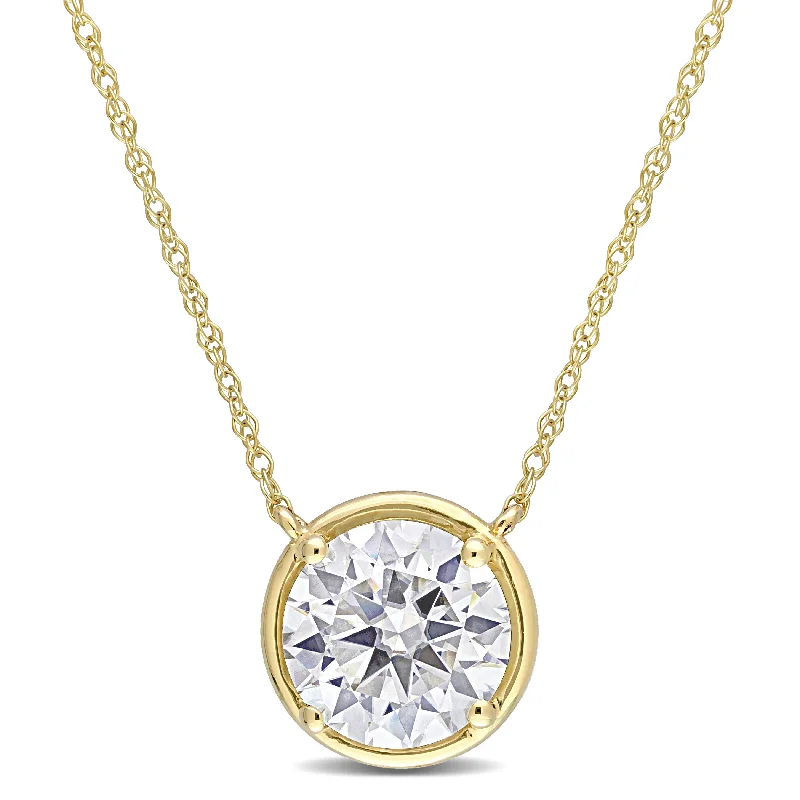 Mimi & Max 2ct DEW Created Moissanite Circular Pendant with Chain in 10k Yellow Gold