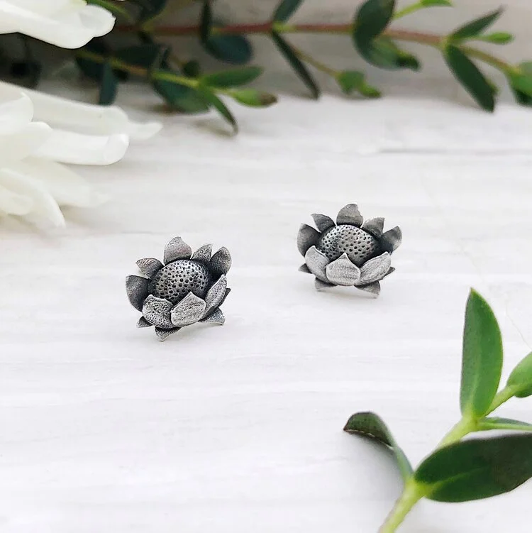 Fiore Alba Stud Earrings