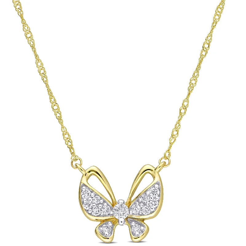 Mimi & Max 1/8ct TDW Diamond Butterfly Pendant w/ Chain in 10k Yellow Gold