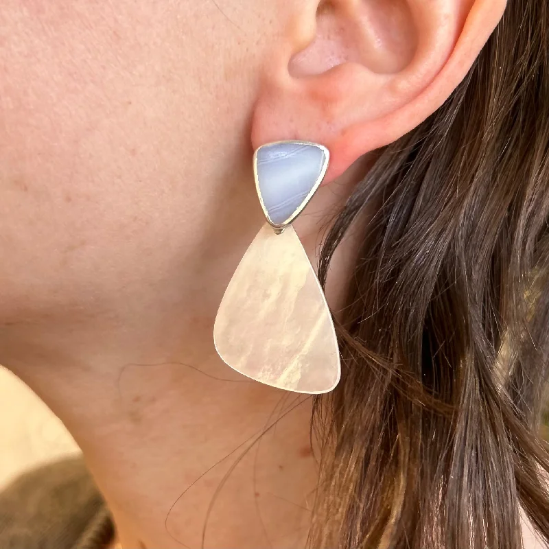 Blue Chalcedony / Mother of Pearl