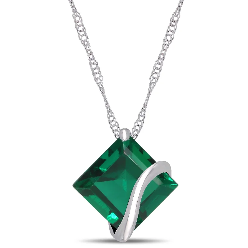 Mimi & Max Women's 2 1/2ct TGW Created Emerald Square Pendant with Chain in 10k White Gold