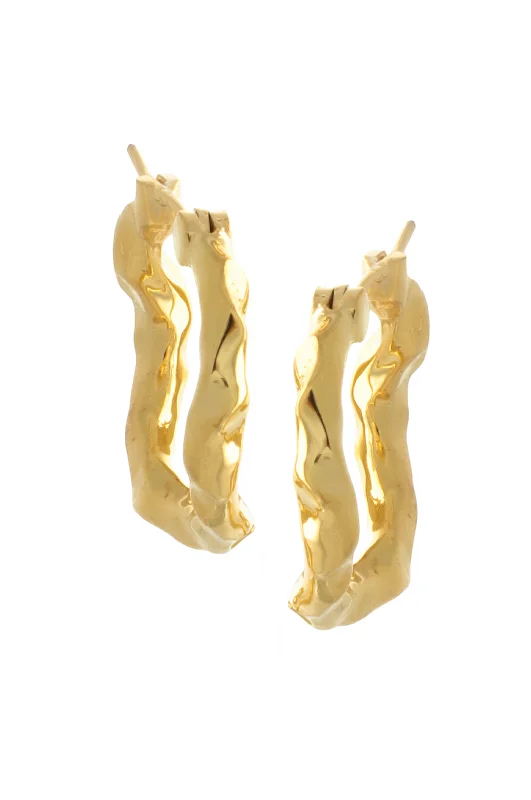 GOLD PLATED MEDIUM WAVE HOOP EARRINGS