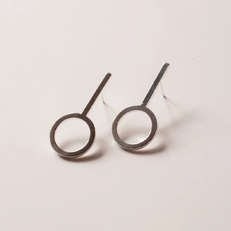 Circle Line Earrings