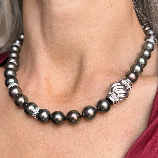 Vintage Black Pearl Necklace