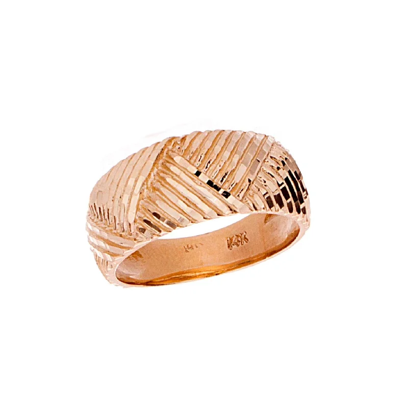 Ladies Fancy Gold Ring