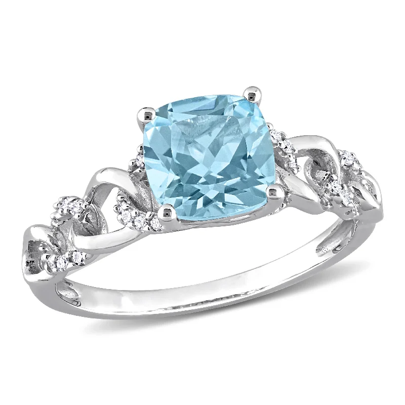 Mimi & Max 1 3/4ct TGW Sky Blue Topaz 1/10ct TW Diamond Link Ring 10k White Gold