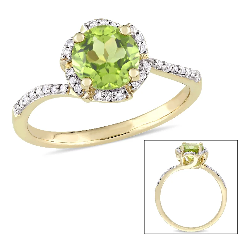 Mimi & Max Peridot and 1/10ct TW Diamond Halo Ring 14k Yellow Gold